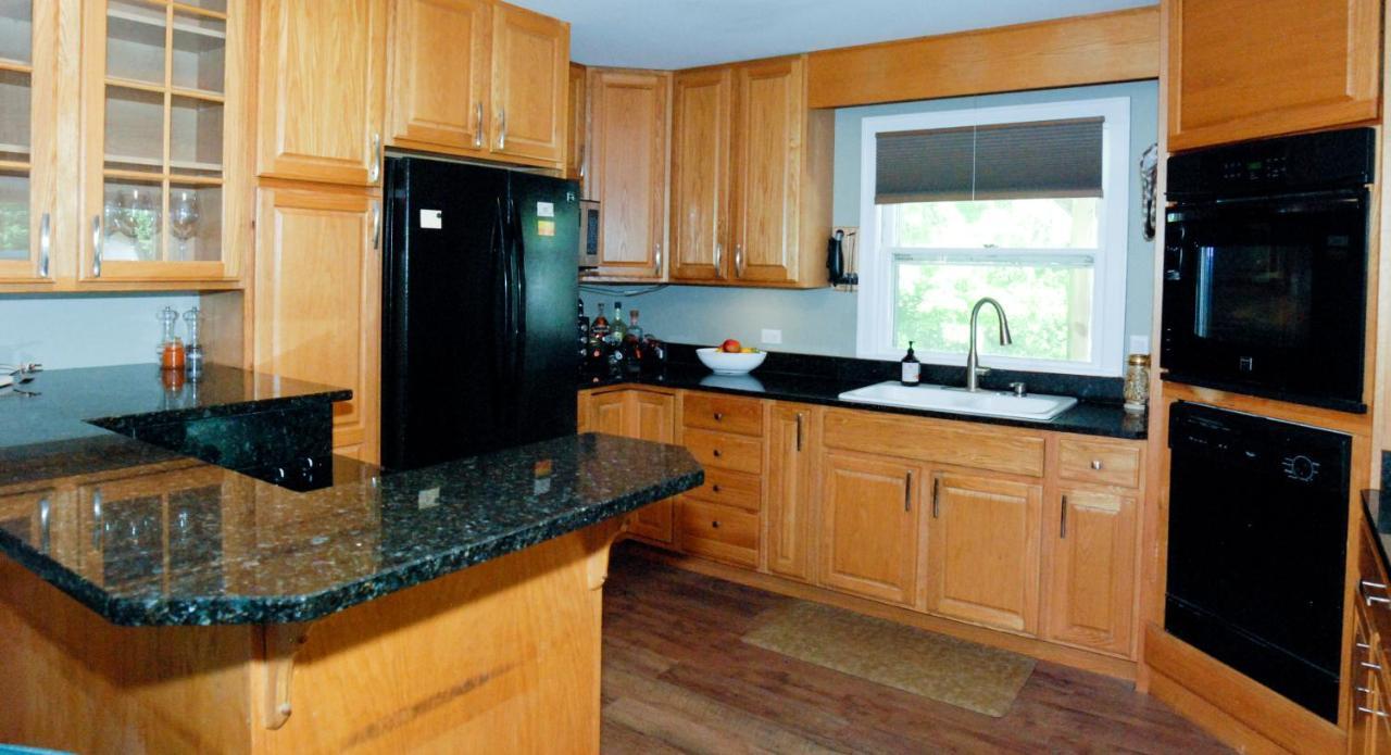 Maple Leaf Lodge Schroon Lake Екстериор снимка