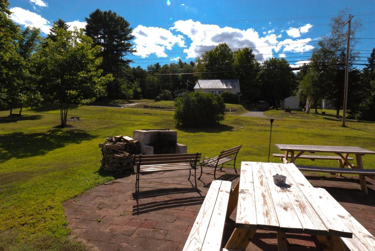 Maple Leaf Lodge Schroon Lake Екстериор снимка