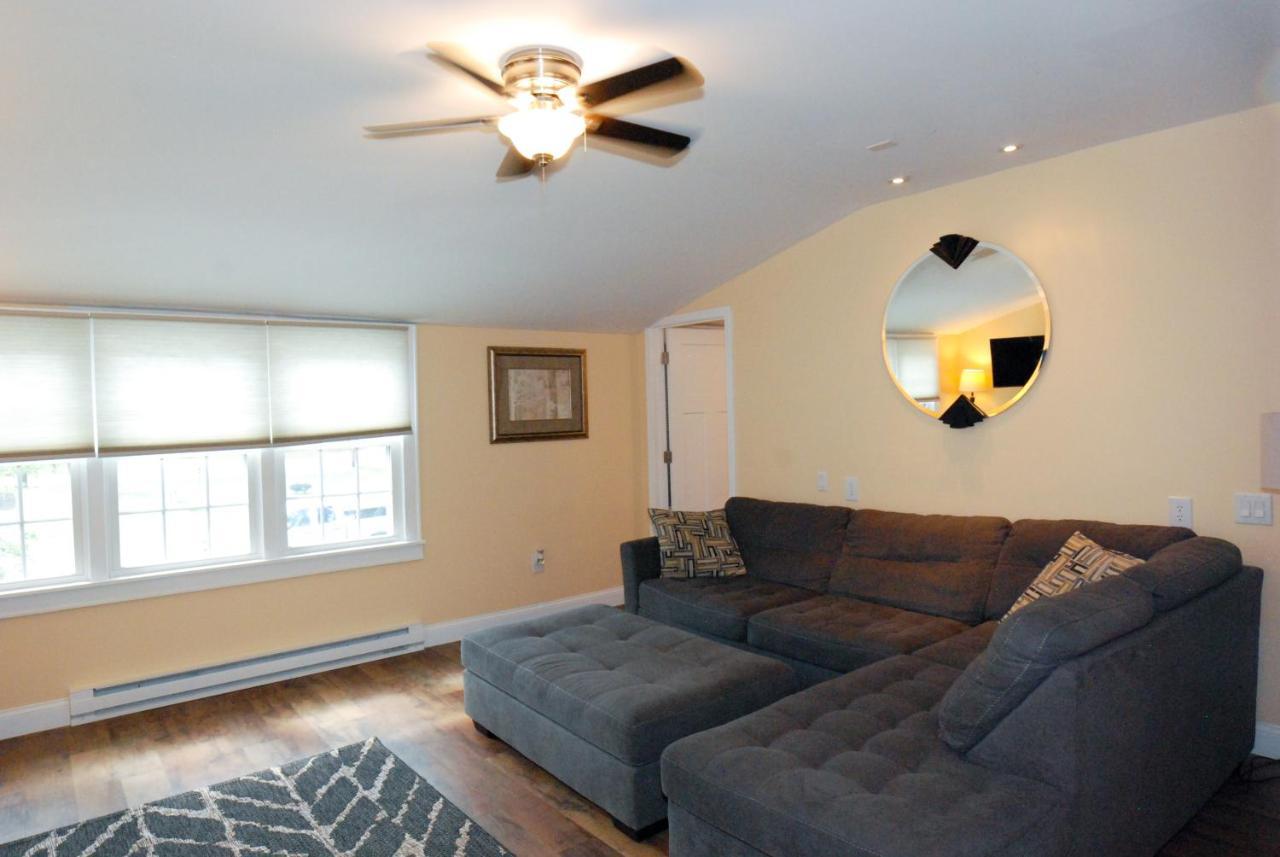 Maple Leaf Lodge Schroon Lake Екстериор снимка